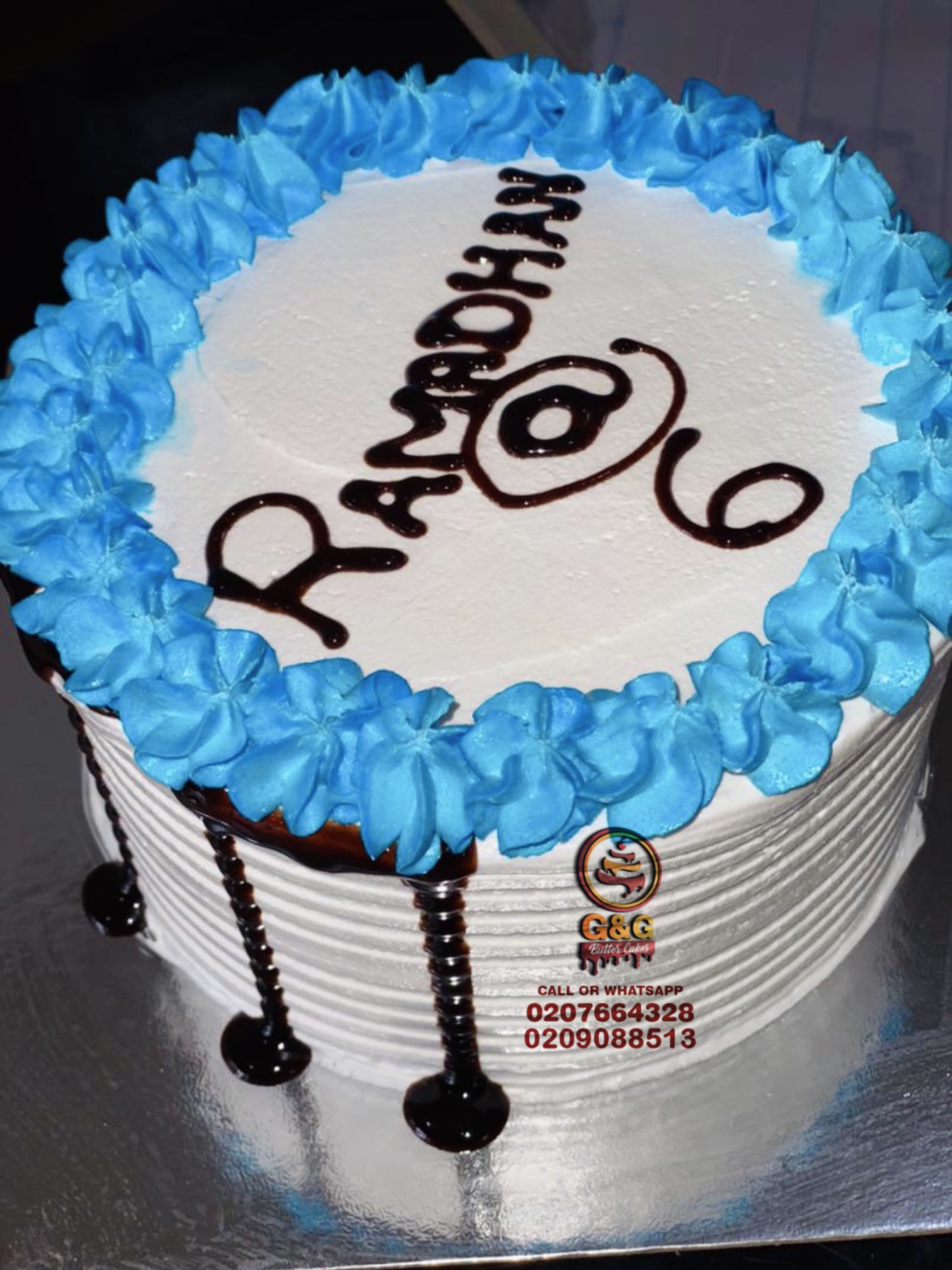 Image of 8 INCHES ROUND CAKE