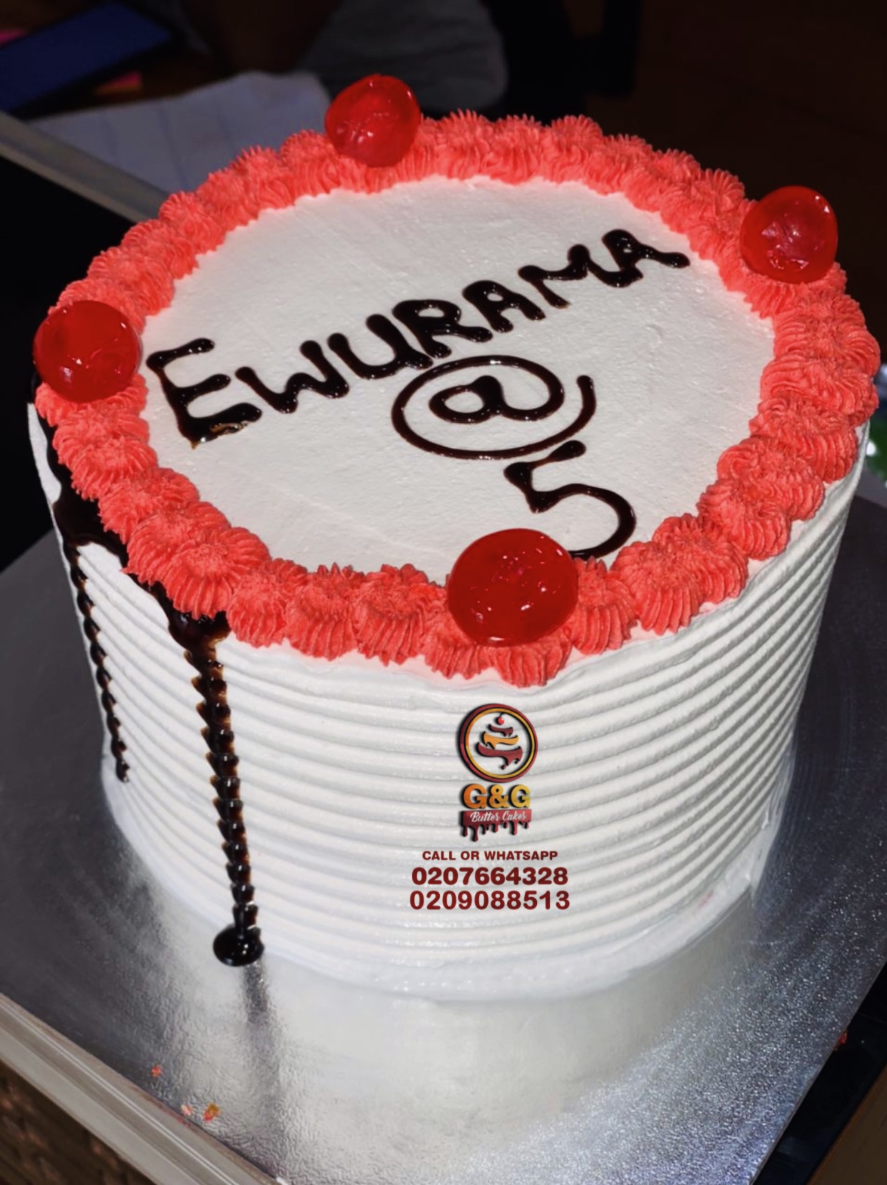 Image of 8 INCHES ROUND CAKE